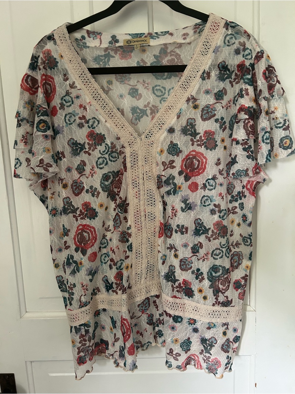 Democracy Floral Crochet-Trim V-Neck Top in Cream and Multicolor